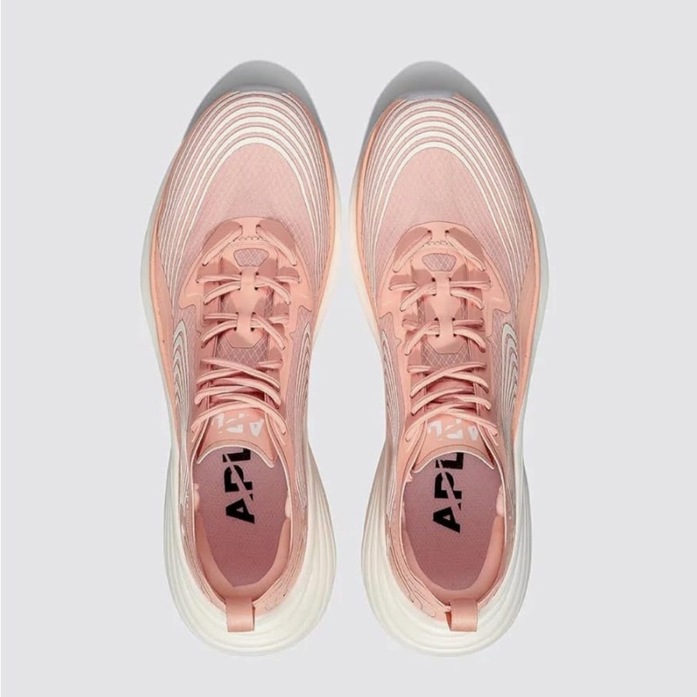 Size 7.5 APL: Athletic Propulsion Labs Women’s Streamline Sneakers